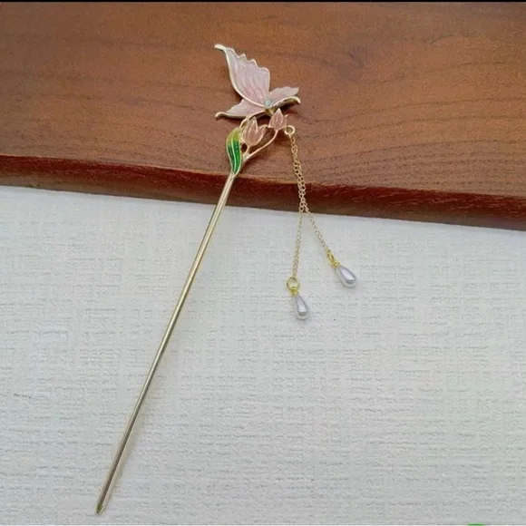 Elegant Pink Butterfly Hair Stick - Picture 2 of 3